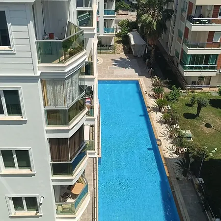 Aqua Apartment *