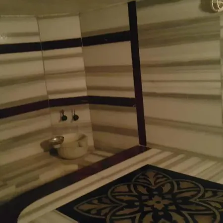 Aqua Apartment